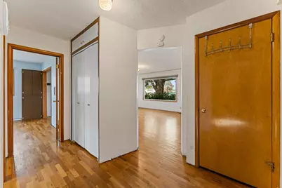 220 S 3rd Street, Central Point, OR 97502 - Photo 12