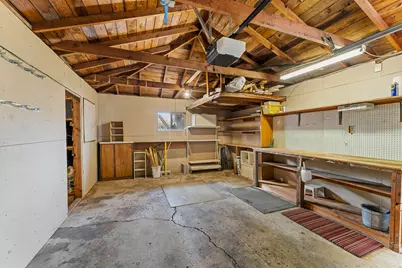 220 S 3rd Street, Central Point, OR 97502 - Photo 26