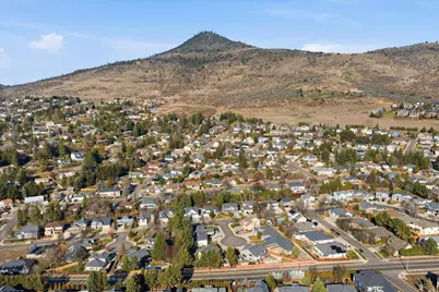 4529 Wolf Run Drive, Medford, OR 97504 - Photo 40