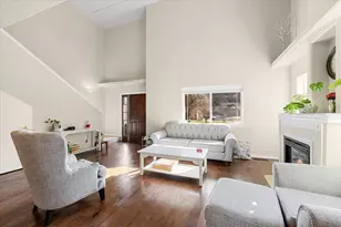 4529 Wolf Run Dr, Medford, OR 97504 - Photo 8