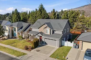 4529 Wolf Run Dr, Medford, OR 97504 - Photo 36