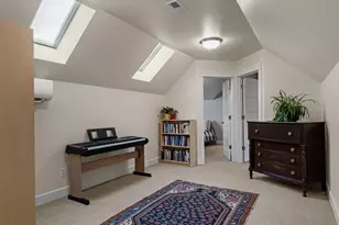 1025 E Horse Back Trail, Sisters, OR 97759 - Photo 14