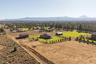 67276 Gist Rd, Bend, OR 97703 - Photo 54