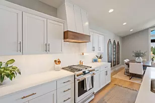 67276 Gist Rd, Bend, OR 97703 - Photo 10