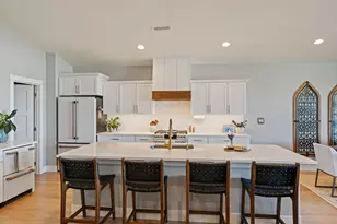 67276 Gist Rd, Bend, OR 97703 - Photo 8