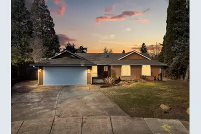 2583 Huntington Lane, Medford, OR 97504 - Photo 2