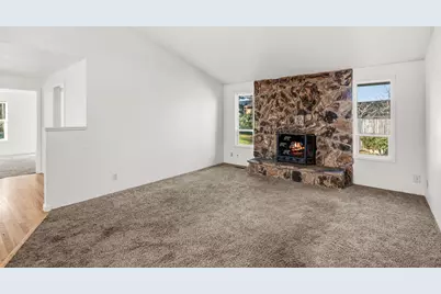 2583 Huntington Lane, Medford, OR 97504 - Photo 6