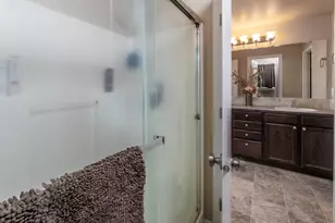 20297 SE Knightsbridge Pl, Bend, OR 97702 - Photo 10