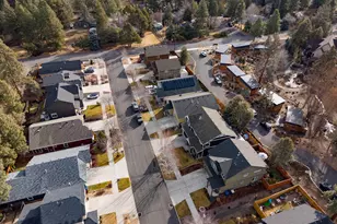 20297 SE Knightsbridge Pl, Bend, OR 97702 - Photo 28