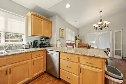 2427 Granite Court, White City, OR 97503 - Photo 16