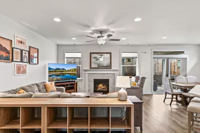 1637 Bronte Circle, Medford, OR 97504 - Photo 6