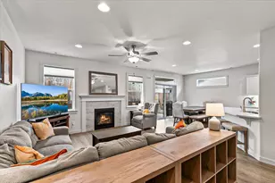 1637 Bronte Cir, Medford, OR 97504 - Photo 8