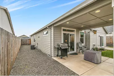 1637 Bronte Circle, Medford, OR 97504 - Photo 36