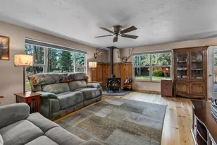 15689 Paddock Green, Sisters, OR 97759 - Photo 12