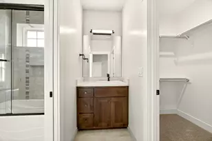 4043 Sunleaf Ave, Medford, OR 97504 - Photo 32