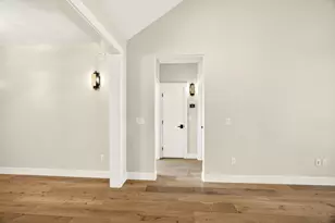 4043 Sunleaf Ave, Medford, OR 97504 - Photo 30