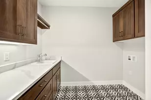 4043 Sunleaf Ave, Medford, OR 97504 - Photo 26