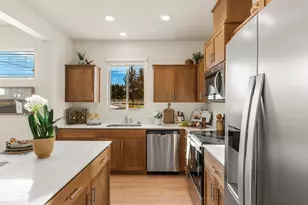 62622 NE Lawler Pl, Bend, OR 97701 - Photo 10