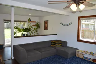 879 Lakeshore Dr, Klamath Falls, OR 97601 - Photo 6