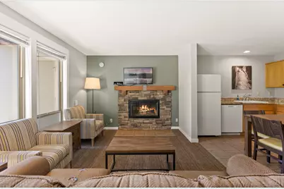 18575 SW Century Drive #1113, Bend, OR 97702 - Photo 4