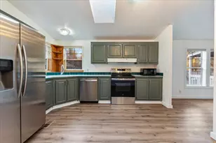 60463 Umatilla Cir, Bend, OR 97702 - Photo 4