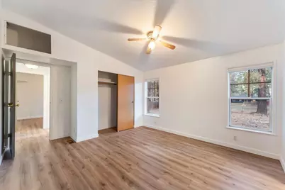 60463 Umatilla Circle, Bend, OR 97702 - Photo 12