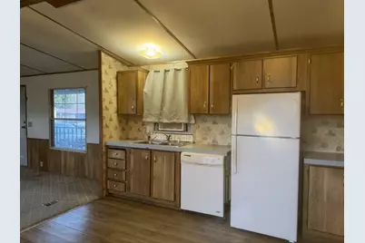 731 Hedy Jayne, Medford, OR 97501 - Photo 2