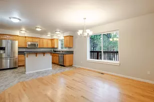 14450 Mountain View Loop, Sisters, OR 97759 - Photo 8