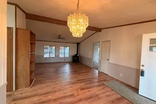 1001 SE 15th St, Bend, OR 97702 - Photo 4