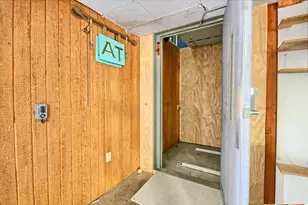 8060 Upper Applegate Rd, Jacksonville, OR 97530 - Photo 34