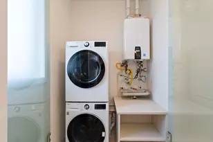 212 SW Log Ct, Bend, OR 97702 - Photo 44