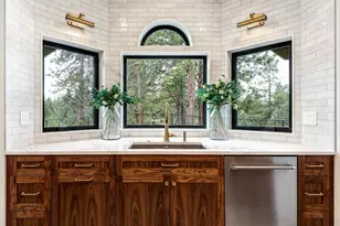 20397 Pine Vista Dr, Bend, OR 97702 - Photo 12