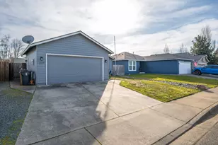 2169 Chambers Ln, Grants Pass, OR 97526 - Photo 34