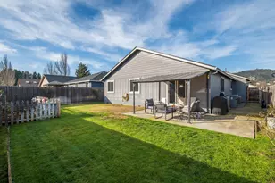 2169 Chambers Ln, Grants Pass, OR 97526 - Photo 28