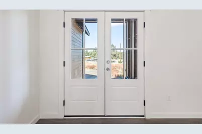 8111 SW High Cone Drive, Terrebonne, OR 97760 - Photo 4