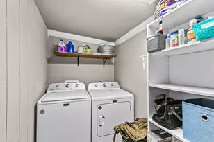 2700 Falcon St, White City, OR 97503 - Photo 14