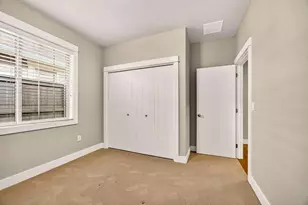 3957 Shamrock Dr, Medford, OR 97504 - Photo 24