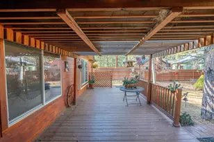 60626 River Bend Dr, Bend, OR 97702 - Photo 26