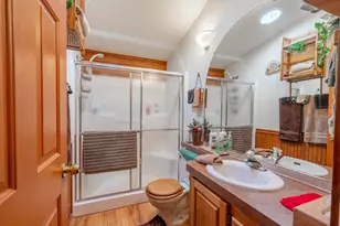 60626 River Bend Dr, Bend, OR 97702 - Photo 24