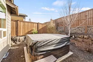 20889 SE Humber Ln, Bend, OR 97702 - Photo 48