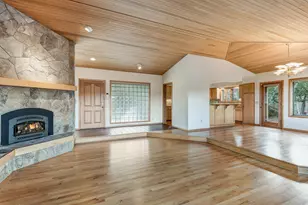 19666 Sunshine Way, Bend, OR 97702 - Photo 4