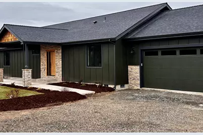 6822 SE Madison Avenue, Prineville, OR 97754 - Photo 2