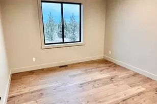 6822 Southeast Madison Ave, Prineville, OR 97754 - Photo 16