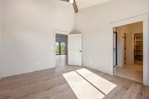 6822 Southeast Madison Ave, Prineville, OR 97754 - Photo 20