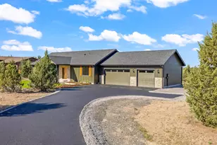 6822 Southeast Madison Ave, Prineville, OR 97754 - Photo 4