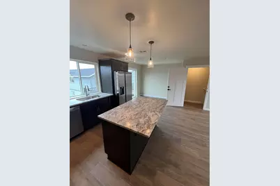 7859 28th Street, White City, OR 97503 - Photo 4