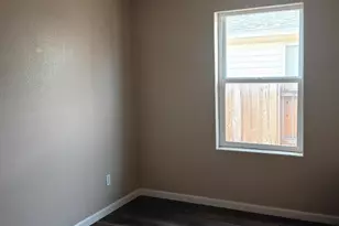 5594 Kellal Ln, Klamath Falls, OR 97603 - Photo 12