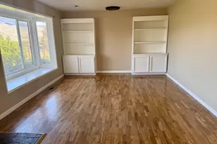 376 Crowson Rd, Ashland, OR 97520 - Photo 4