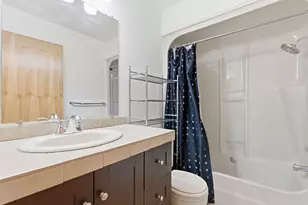 1959 NE Lotus Dr, Bend, OR 97701 - Photo 6