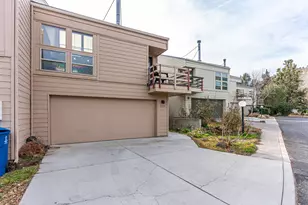 1959 NE Lotus Dr, Bend, OR 97701 - Photo 1